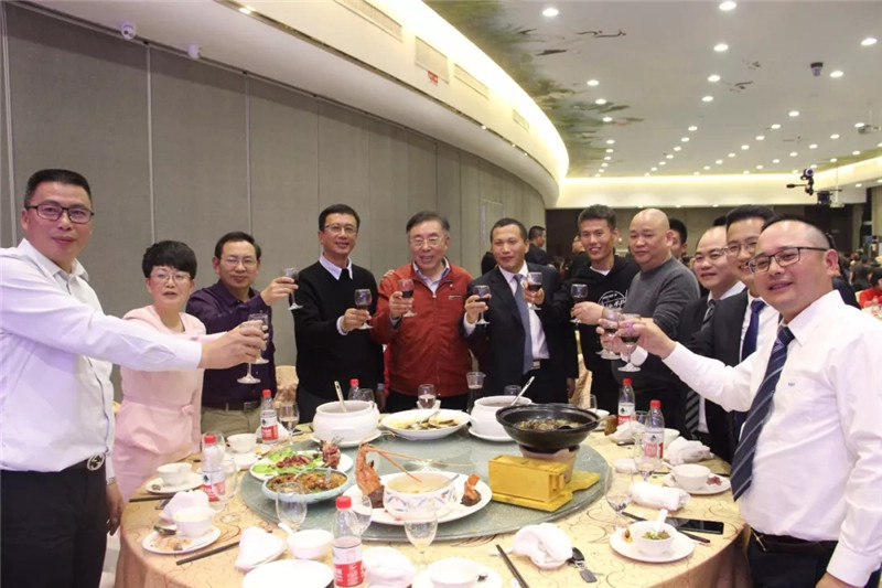 640.webp (13).jpg 640.webp (13).jpg